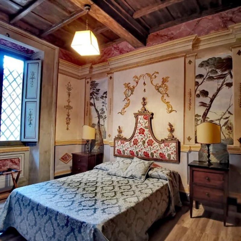 Two-Night Stay for Two at VESCONTE - Palazzo Cozza Caposavi
