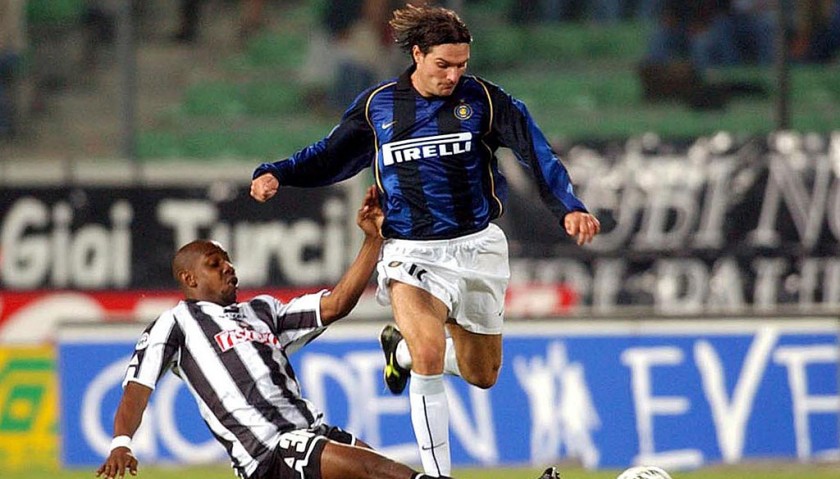 Guglielminpietro's Match-Issued/Worn Inter Shirt, Serie A 2000/01
