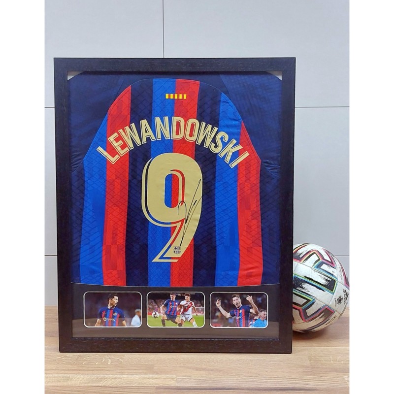 Lewandowski's FC Barcelona Signed and Framed Shirt