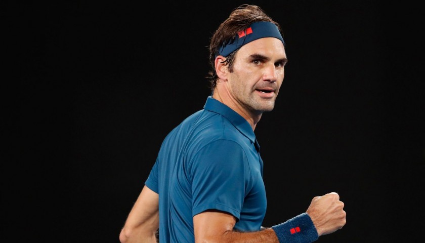 Roger Federer Worn and Signed Nike T-Shirt