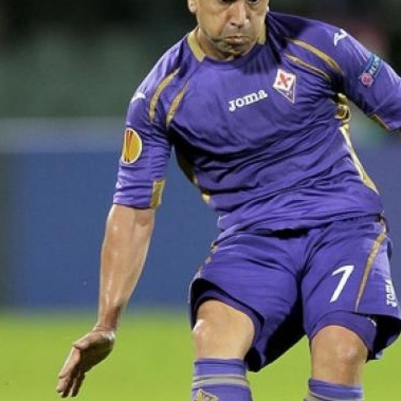 Pizarro match-worn shirt, Fiorentina, Europa League 2014/2015 - signed