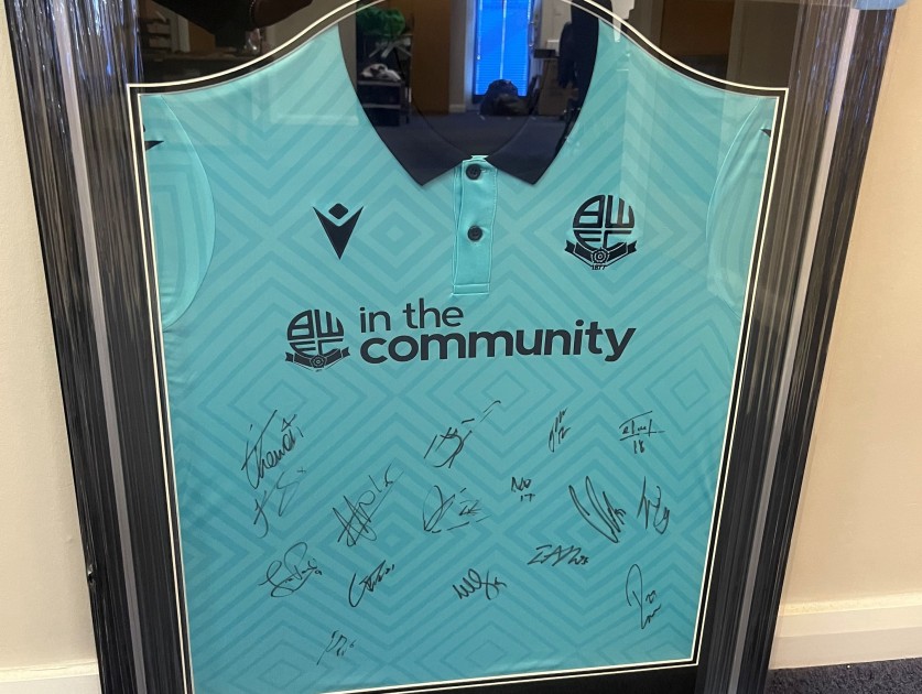 Bolton Wanderers 2023/24 Squad Signed Framed Third Thirt 