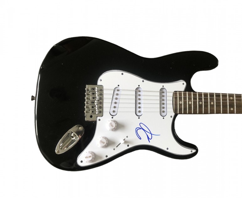Dave Grohl of Foo Fighters Signed Electric Guitar