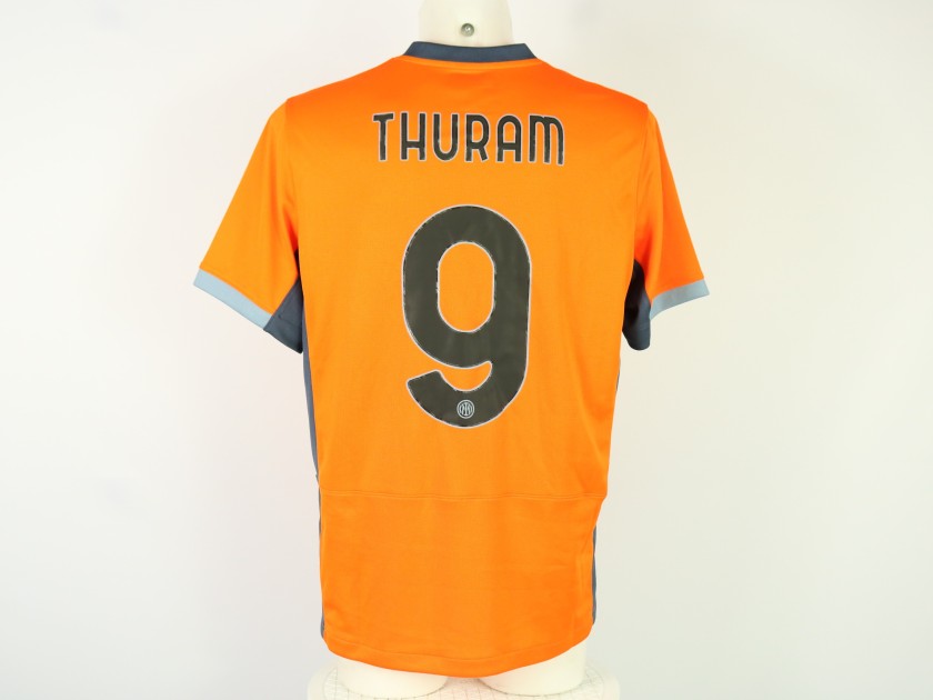 Maglia ufficiale Thuram Inter, 2023/24 - Autografata dai giocatori