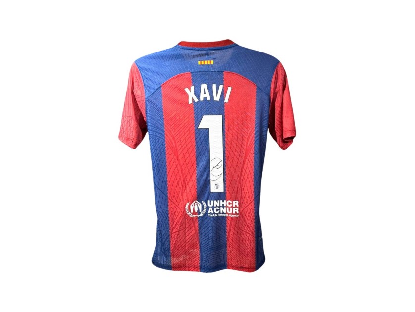 Maglia FC Barcelona 2023/24 firmata da Xavi in versione giocatore replica