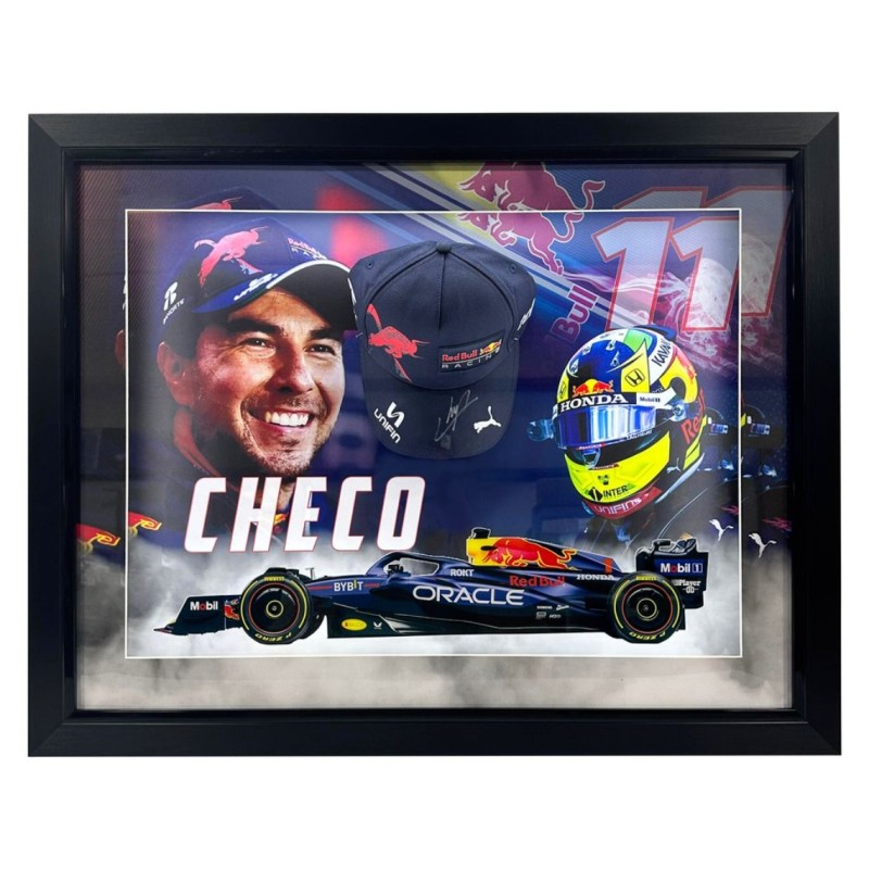 Sergio Pérez, berretto Red Bull firmato e incorniciato con LED