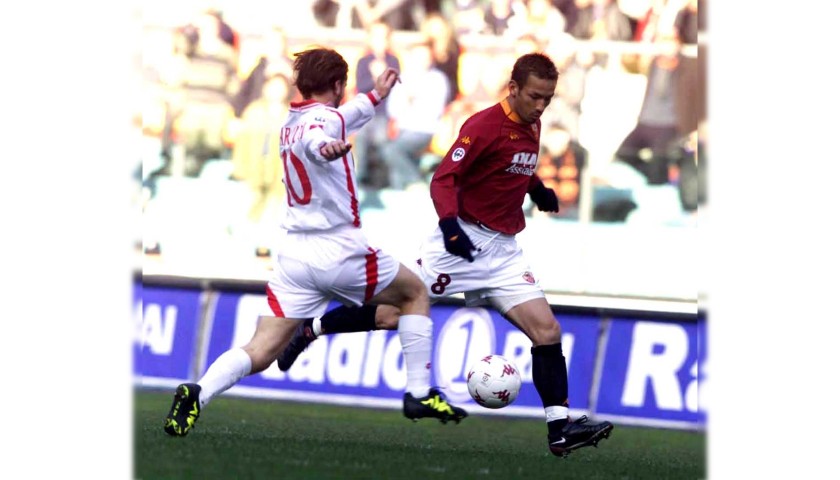 Nakata's Official Roma Signed Shirt, 2000/01 