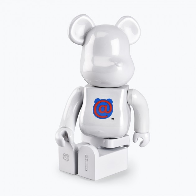 20th Anniversary 1st Model White Chrome Be@rbrick 1000% - CharityStars