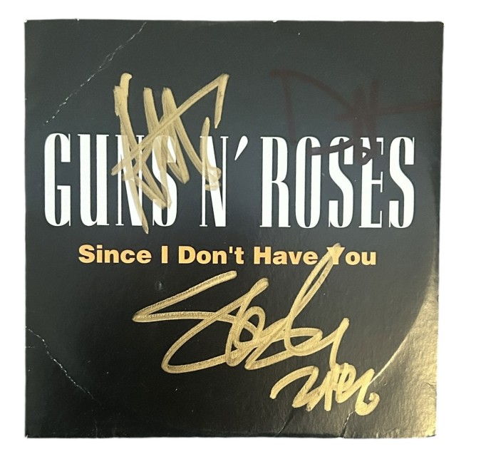 CD autografato dei Guns N' Roses