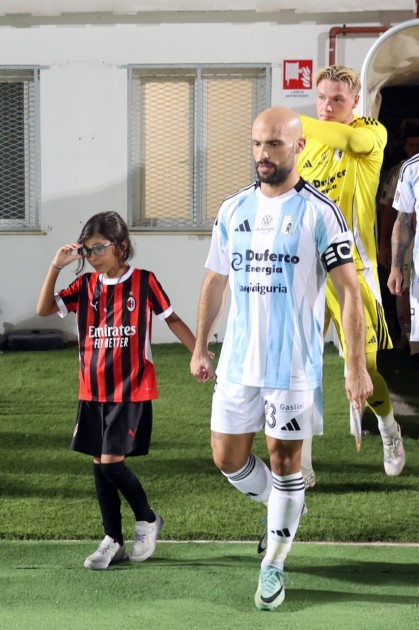 Scendi in campo come Mascotte in occasione di Virtus Entella vs Perugia