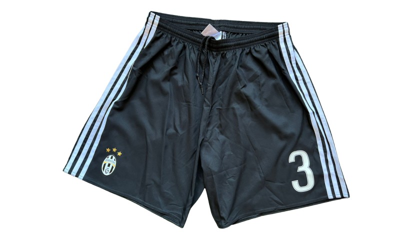 Chiellini's Juventus Match Shorts, 2016/17