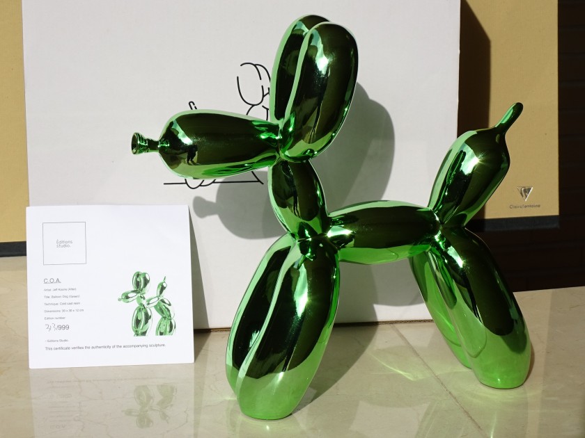 "Jeff Koons Balloon Dog" Studio Edition 