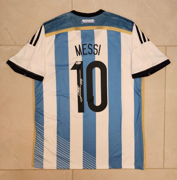 Lionel Messi's Argentina 2014/15 Signed Replica Shirt