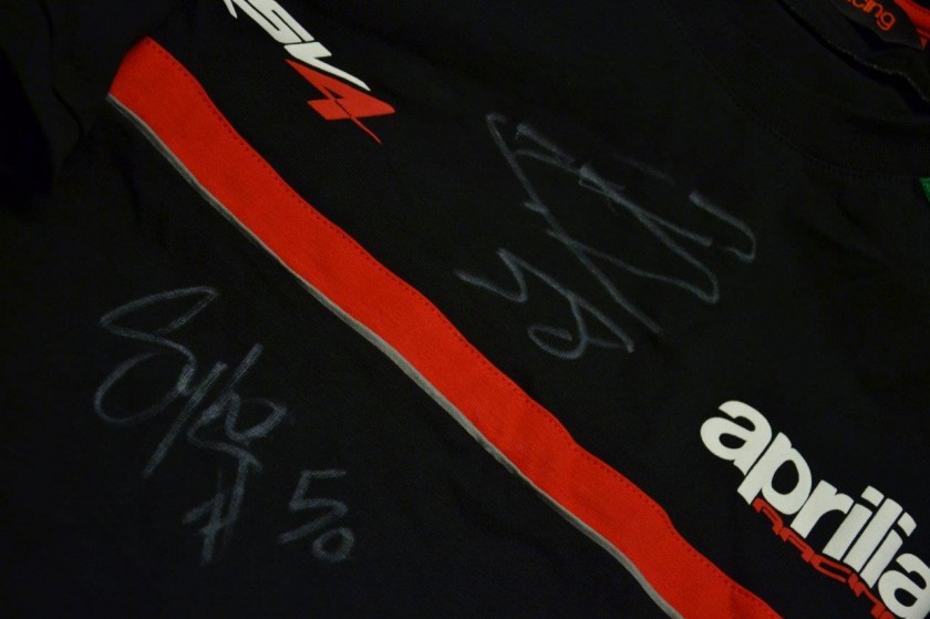Aprilia shirt signed by Laverty and Guintoli