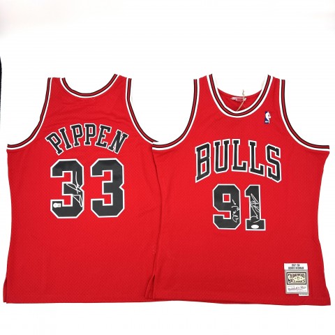 Scottie Pippen and Dennis Rodman Signed Mitchell&Ness Chicago Bulls ...