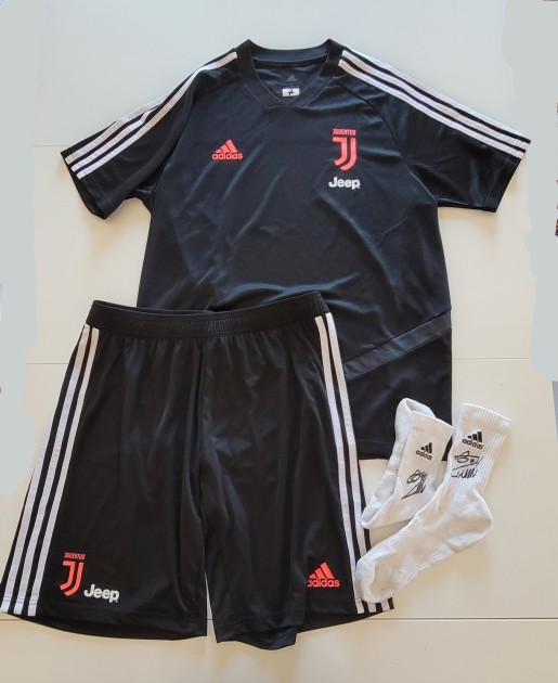 Juventus FC Training Issued Kit, 2020/21 - Signed by Cristiano Ronaldo