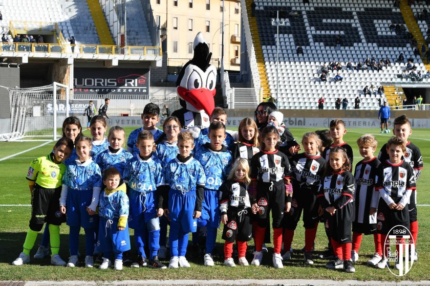Mascot Experience at the Ascoli-Spezia Match 