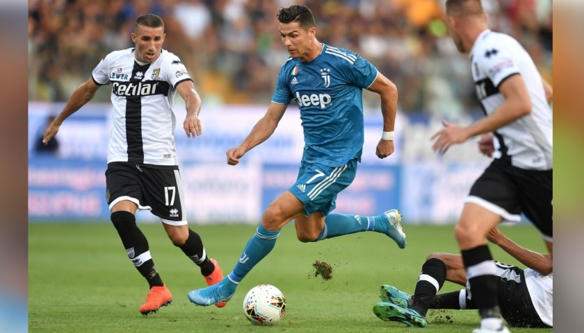 Ronaldo's Official Juventus Shirt, 2019/20 - Signed 