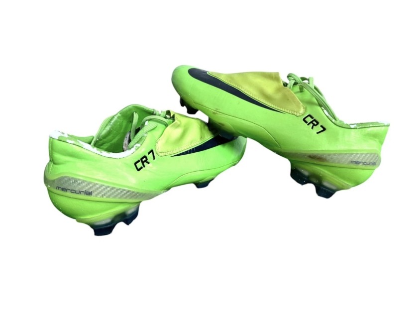 Cristiano Ronaldo's Nike Mercurial Unwashed Football Shoes, LDU Quito vs Manchester United FIFA Club World Cup 2008 Final