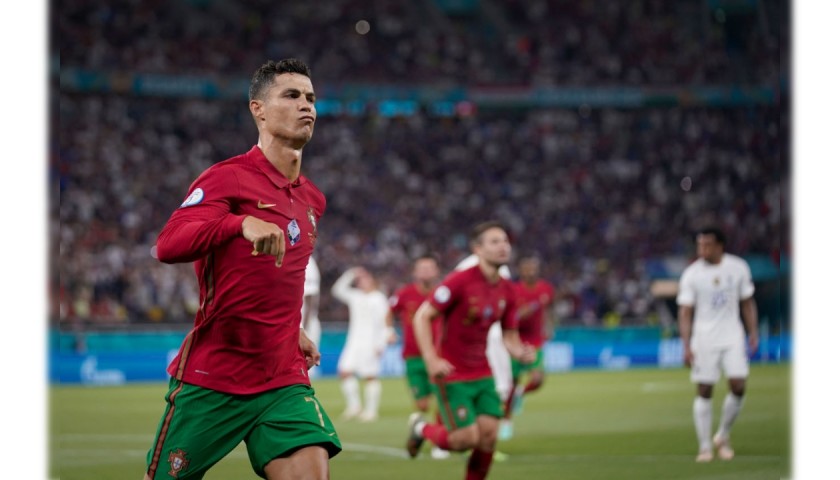 NIKE CRISTIANO RONALDO PORTUGAL HOME JERSEY FIFA WORLD CUP 2018 PATCHE –