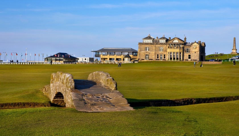 St. Andrews Golfing for Eight People, Three Nights