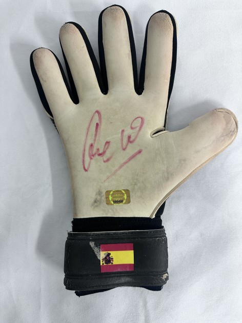 Pepe Reina's Signed Unwashed Puma Glove