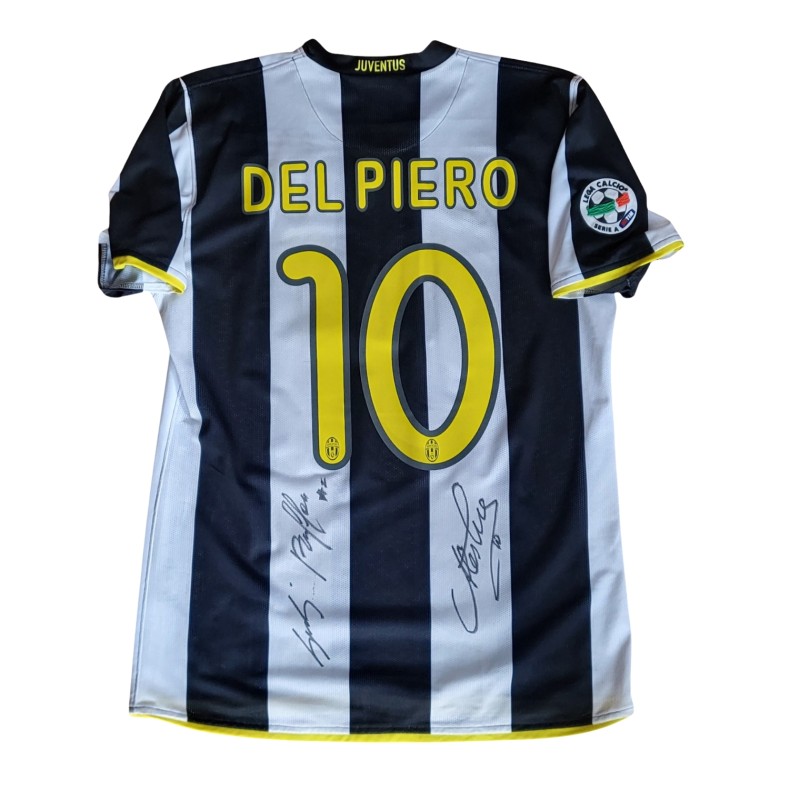 Del Piero's Issued Shirt, Juventus vs Chievo 2009 - Signed by Del Piero and Buffon