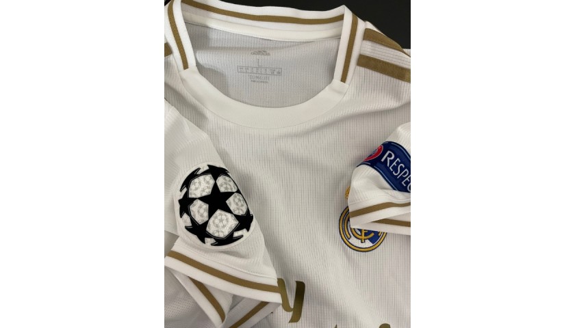 Modric's Official Real Madrid Signed Shirt, 2021/22 - CharityStars