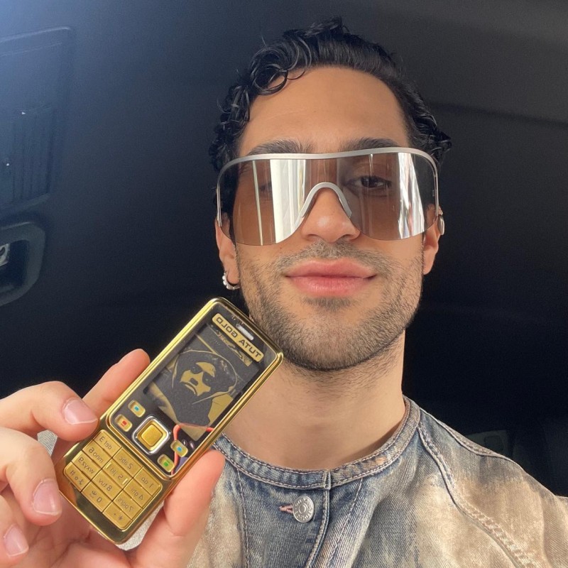 Mahmood's Gold mobile phone