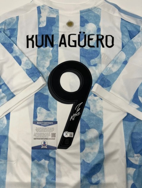 Kun Agüero's Argentina 2021 Signed Shirt