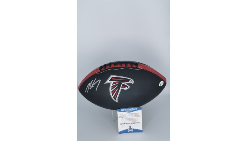 Vick's Official Atlanta Falcons Signed Jersey - CharityStars