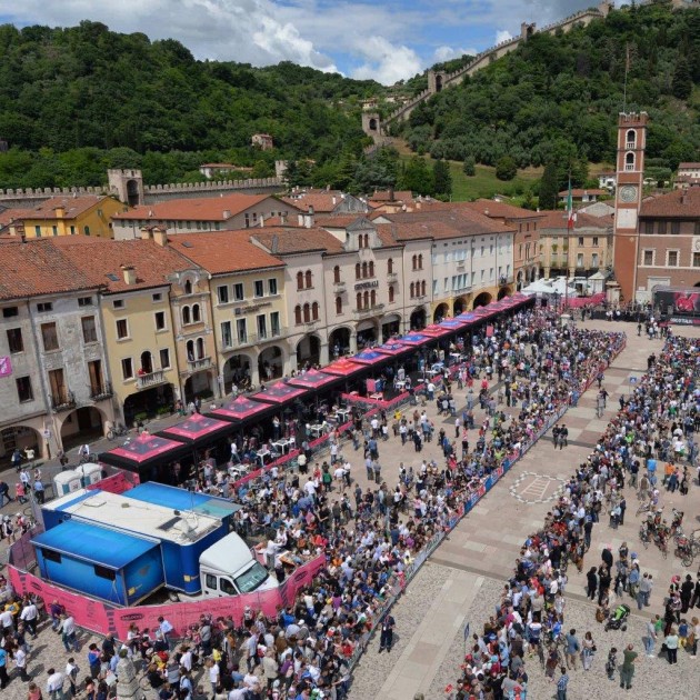 VIP Experience at Giro d'Italia 2016 - Sulmona-Foligno