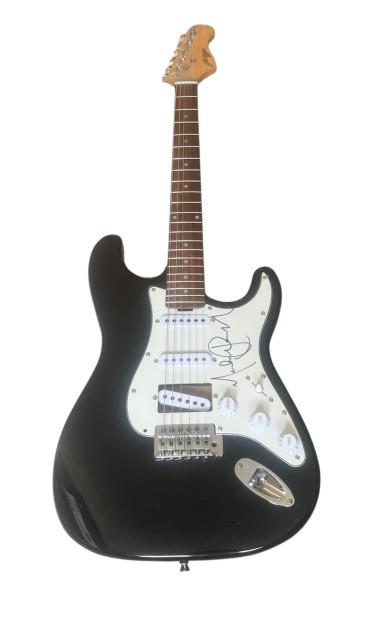 Michael Jackson Signed Electric Guitar - CharityStars