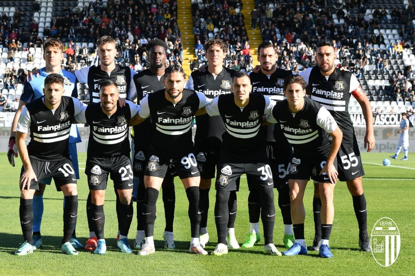 Enjoy the Ascoli-Spezia Match from Central Armchair Seat + VIP Hospitality 