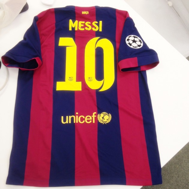 FCB Messi's official football jersey  with Champions League Season 2014/15 patch, signed by all the players
