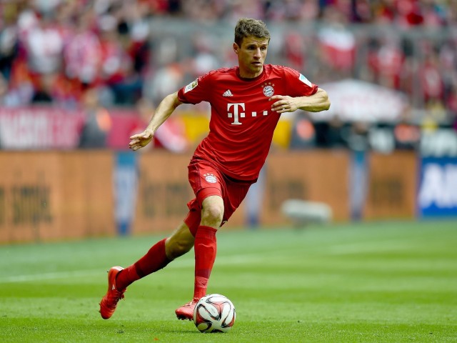 Muller Official Bayern Munich Shirt, 2015/16