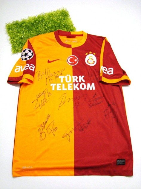 Galatasaray shirt, Drogba, UEFA Champions League 13/14 - signed by the team