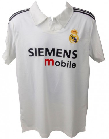 Kaka Signed Real Madrid Shirt