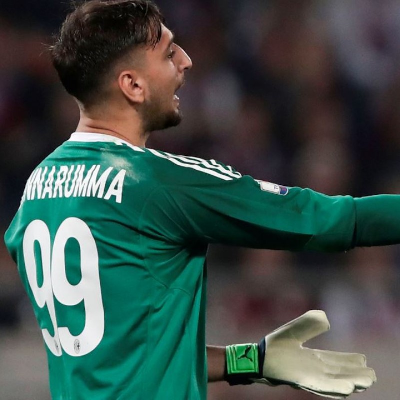 Donnarumma's Match-Worn Milan Gloves, 2018 TIM Cup Final