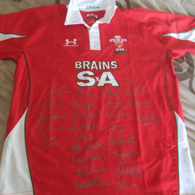 Wales Rugby shirt signed by members of the 2010 squad