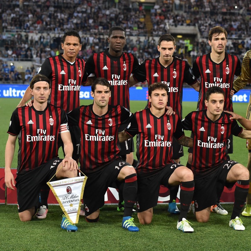Become an AC Milan Player at the San Siro CharityDerby #2