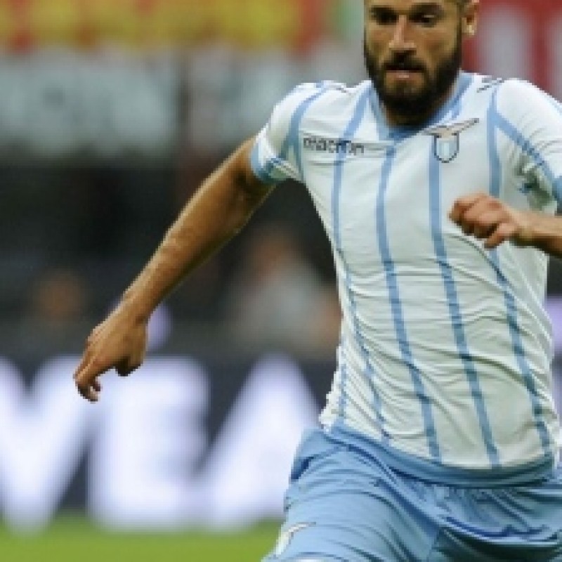 Candreva match issued shirt with Lazio, Serie A 2014/2015 - signed