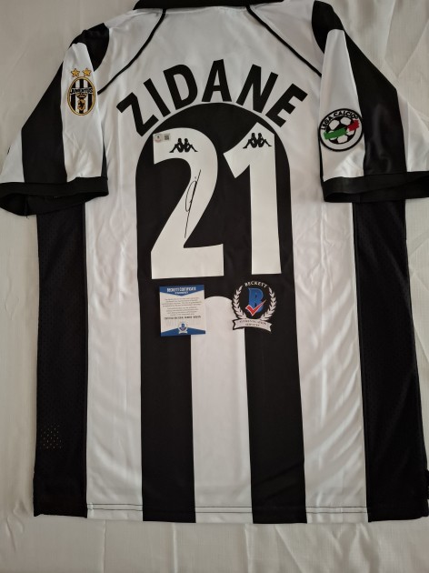 Zinedine Zidane's Juventus 1997/98 Signed Replica Shirt