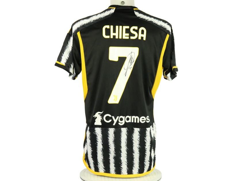 Chiesa Official Juventus Signed Shirt, 2023/24 