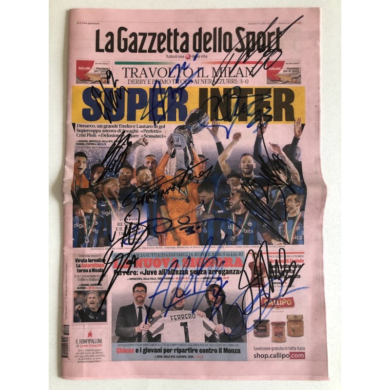 Gazzetta dello Sport Inter FC Supercup - Signed by the Squad 