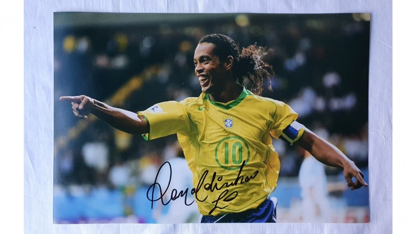 Photograph Signed by Ronaldinho