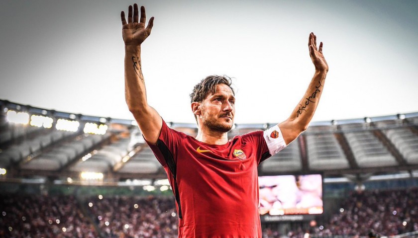 Totti's Official AS Roma Signed Shirt, 2017/18 