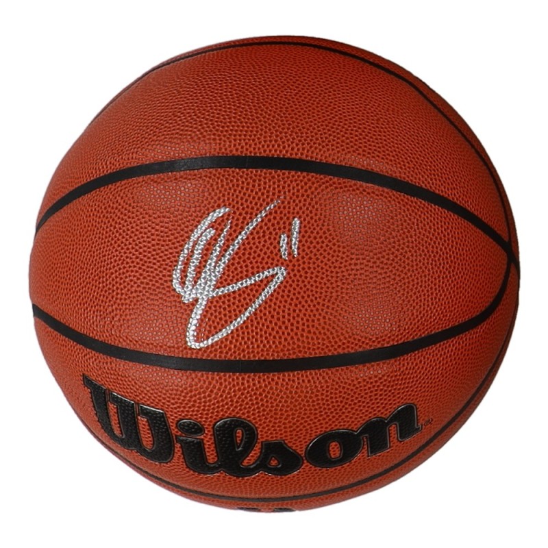 Il pallone da basket NBA autografato da DeMar DeRozan