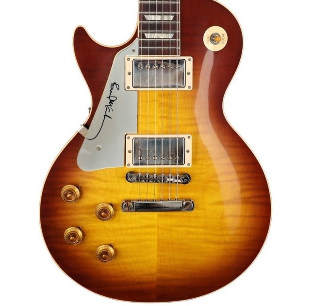 Chitarra elettrica Les Paul mancina autografata da Paul McCartney