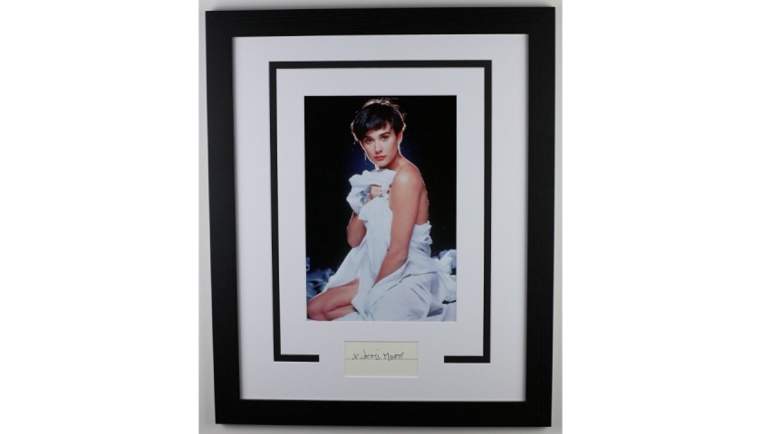 Demi Moore Signed Display